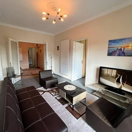 στη καρδιά της πόλης Kastoria