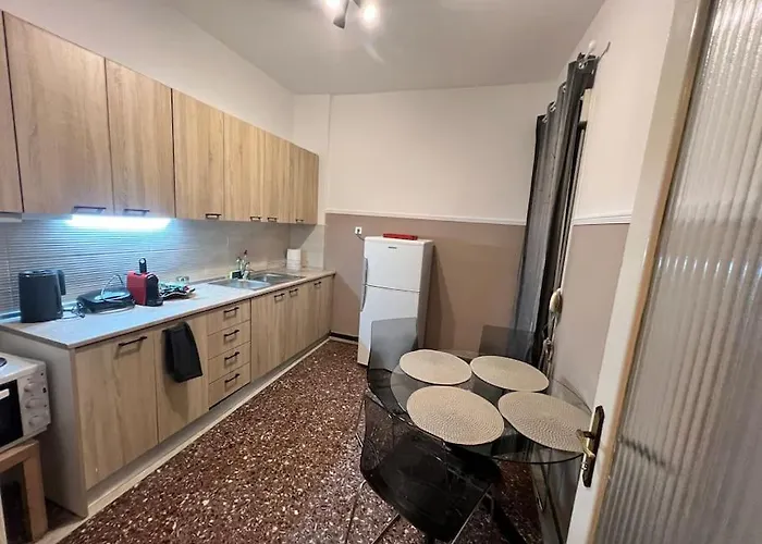 στη καρδιά της πόλης Apartment *